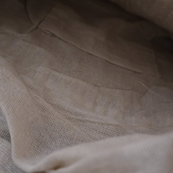 Crochet Bucket Shoulder Bag (NWT) - Picture 11 of 13